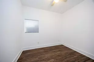 10930 Exeter St, Houston, TX 77093 - Photo 11