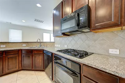 3939 Calgary Circle, Missouri City, TX 77459 - Photo 19