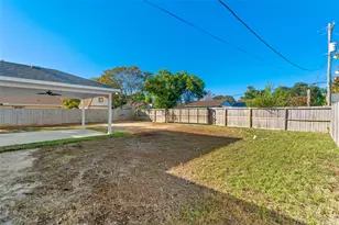 2106 22nd Ave N, Texas City, TX 77590 - Photo 25