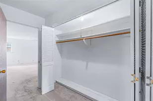 4826 Omeara Dr, Houston, TX 77035 - Photo 15