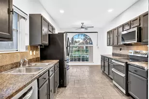 18610 Autumn Hills Dr, Katy, TX 77449 - Photo 15