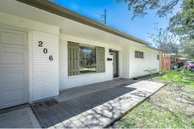 206 Crestview Drive, Hitchcock, TX 77563 - Photo 5