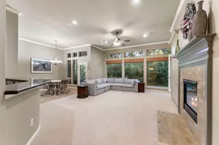 14 Mystic Pines Ct, The Woodlands, TX 77382 - Photo 7