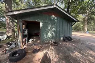 1173 A County Road 370, Splendora, TX 77372 - Photo 5