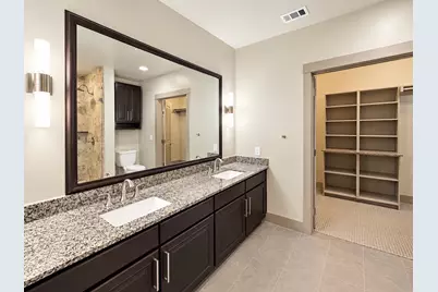 10401 Town and Country Way #204, Houston, TX 77024 - Photo 7