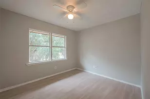 11615 Duane St, Houston, TX 77047 - Photo 13