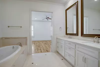 1415 Oakdale Street, Houston, TX 77004 - Photo 7