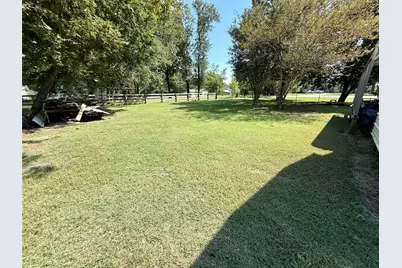 282 Water View Drive, Livingston, TX 77351 - Photo 17