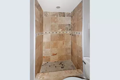8711 Shadow Crest Street, Houston, TX 77074 - Photo 7