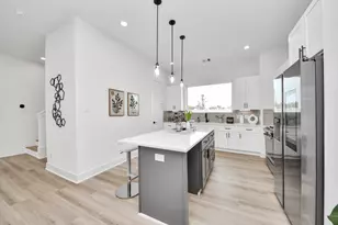 8320 Brecha Ln, Houston, TX 77055 - Photo 21