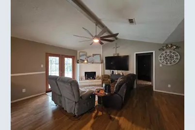 2414 Goldenrod Street, Highlands, TX 77562 - Photo 5