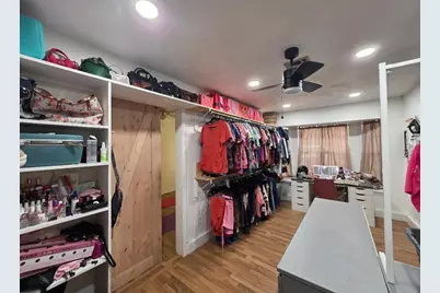 2414 Goldenrod Street, Highlands, TX 77562 - Photo 15