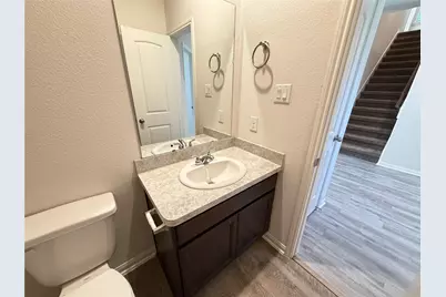 6602 Blimp Base Boulevard, Hitchcock, TX 77563 - Photo 19