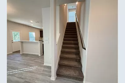 6602 Blimp Base Boulevard, Hitchcock, TX 77563 - Photo 21
