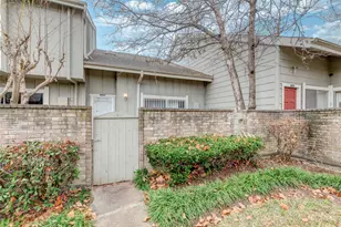 12926 Greenway Chase Ct, Houston, TX 77072 - Photo 3