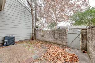 12926 Greenway Chase Ct, Houston, TX 77072 - Photo 23