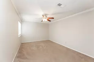 12926 Greenway Chase Ct, Houston, TX 77072 - Photo 17