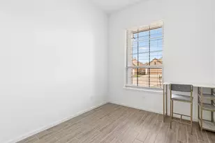 9423 Pelican Clf Ct, Houston, TX 77365 - Photo 21