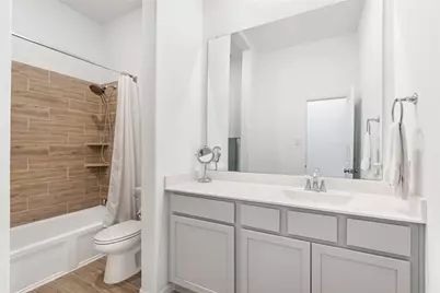 9423 Pelican Cliff Court, Houston, TX 77365 - Photo 27