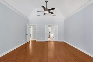 142 W Shadowpoint Cir, The Woodlands, TX 77381 - Photo 17