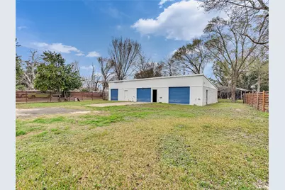 2002 W Highway 6, Alvin, TX 77511 - Photo 27