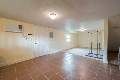 5009 N Main Street, Houston, TX 77009 - Photo 17