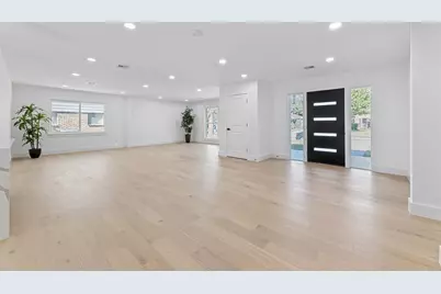 12315 Barryknoll Lane, Houston, TX 77024 - Photo 5