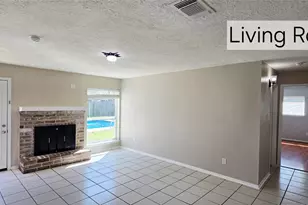4827 Cypressdale Dr, Spring, TX 77388 - Photo 5