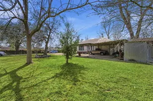 404 Seacamp St, Dayton, TX 77535 - Photo 21