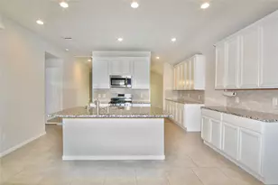 1303 Keaton Ct, Rosenberg, TX 77469 - Photo 3