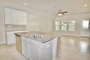 1303 Keaton Ct, Rosenberg, TX 77469 - Photo 7