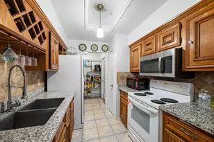 7635 Log Cradle Dr, Houston, TX 77041 - Photo 9