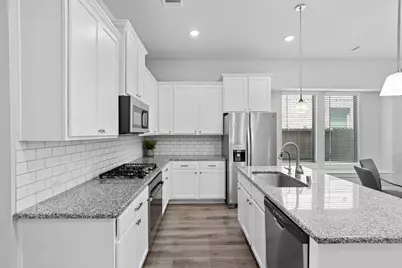 2106 Ironwood Pass Drive, Missouri City, TX 77459 - Photo 3