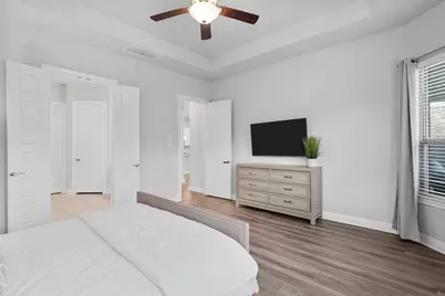 2106 Ironwood Pass Drive, Missouri City, TX 77459 - Photo 7