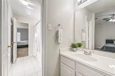 2430 La Rochelle Court, Seabrook, TX 77586 - Photo 17