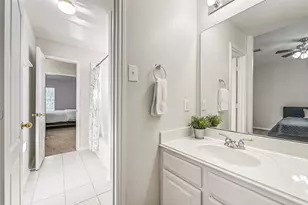 2430 La Rochelle Ct, Seabrook, TX 77586 - Photo 17