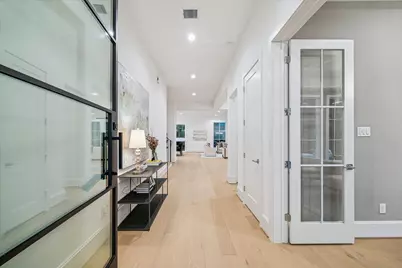 2514 Southgate Boulevard, Houston, TX 77030 - Photo 3