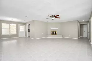 14235 Bella Dr, Cypress, TX 77429 - Photo 5