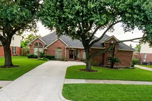 10103 Churchill Way Dr, Houston, TX 77065 - Photo 1