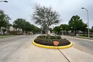 2811 Hackamore Hollow Ln, Houston, TX 77014 - Photo 23