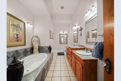 307 N Resident Street, Wharton, TX 77488 - Photo 23