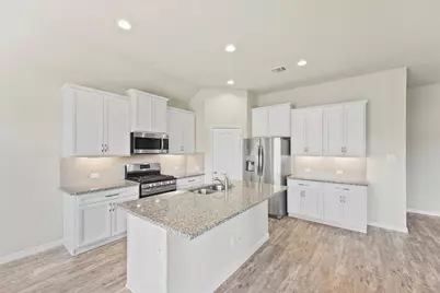 18007 Nanpu Lane, Houston, TX 77044 - Photo 9