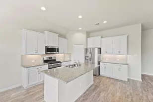 18007 Nanpu Ln, Houston, TX 77044 - Photo 9