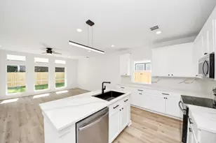 3122 Dawson Ln, Houston, TX 77051 - Photo 5