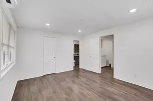 3910 Englewood St, Houston, TX 77026 - Photo 25