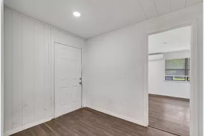 3910 Englewood Street, Houston, TX 77026 - Photo 25