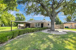 3910 Englewood St, Houston, TX 77026 - Photo 1