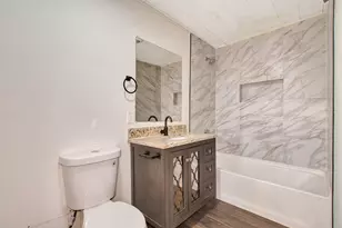 3910 Englewood St, Houston, TX 77026 - Photo 15
