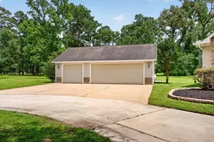 10810 Post Oak Dr, Conroe, TX 77385 - Photo 45