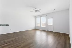 15917 Tug Ct, Crosby, TX 77532 - Photo 11